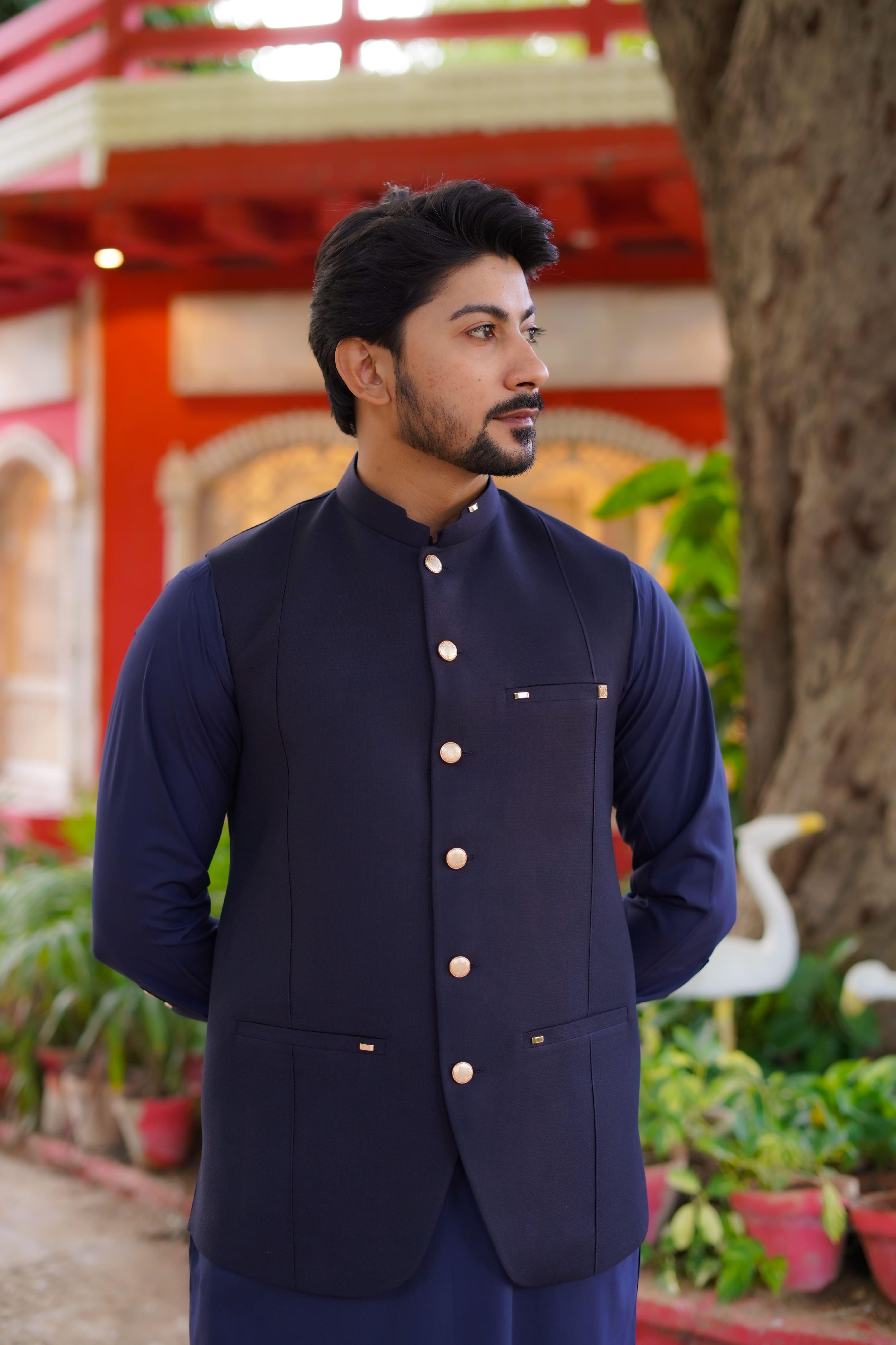 Design Pintex With Gold Metal Accessories